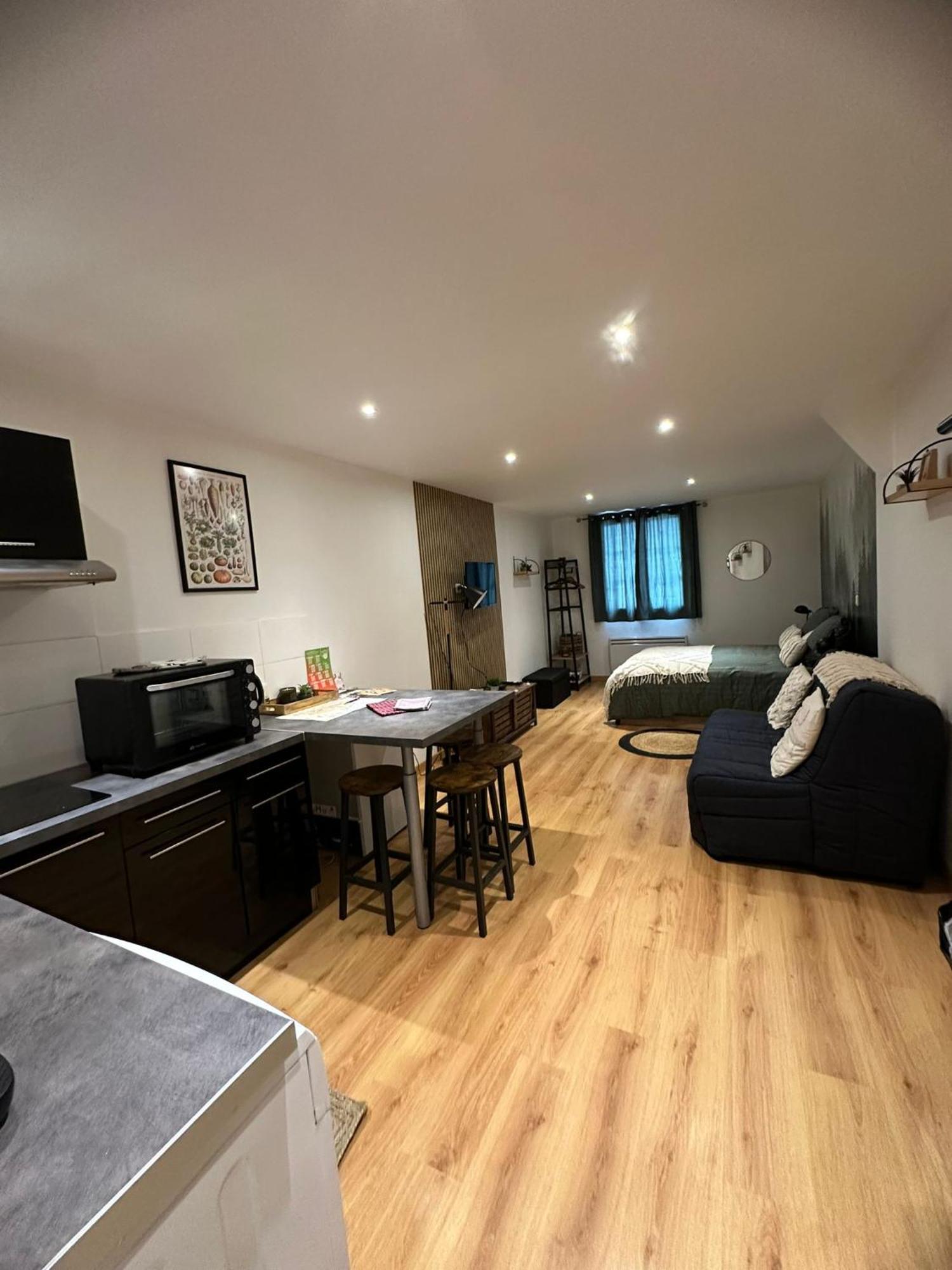 Apartament La Sapiniere Troyes Zewnętrze zdjęcie